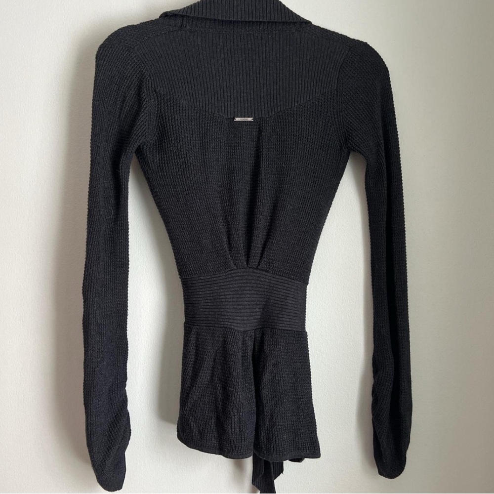Black Lululemon cardigan wrap